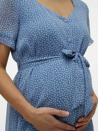 Vero Moda UMSTANDS - Vestido informal - coronet blue