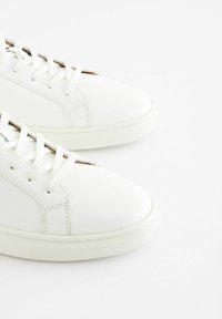 Next STANDARD Sneakers laag white/wit