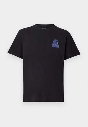 Sort kortærmet T-shirt lavet af bomuld. Har et blåt bølgegrafik på venstre brystlomme. Klassisk crewneck-design.