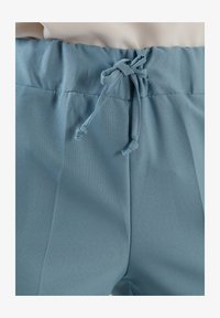 Niet geselecteerd, light blue