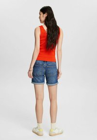 Esprit MR RGLR SHORTS - Short en jean - blue medium washed new