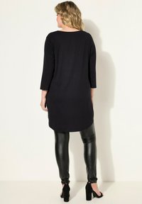 MIAMODA Langarmshirt - black