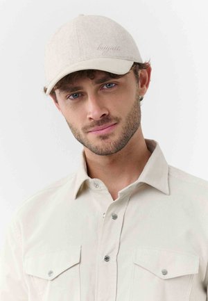 bugatti, Cap - off white