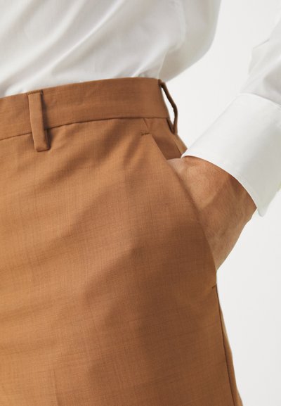Paul Smith TAILORED FIT BUTTON - Costum - orange