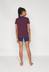 Athleta SALUTATION STASH SHORT - Tights - navy