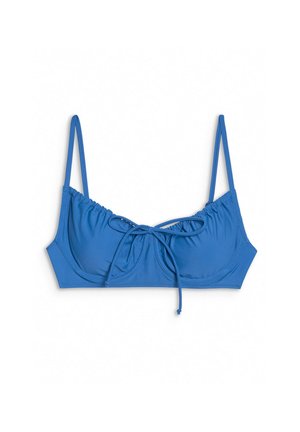 4F, - Góra od bikini