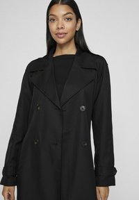 VILA Šineļveida mētelis - black