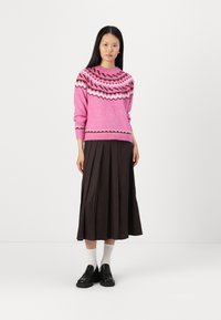 ONLY ONLISLE LIFE O NECK - Pulover - super pink/syrah/cloud dancer