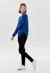 ONLY ONLCAVIAR - Jumper - princess blue