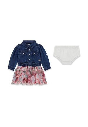 Vestido vaquero de manga larga con falda rosa estampada y pantalones cortos blancos a juego para pañal para una bebé.