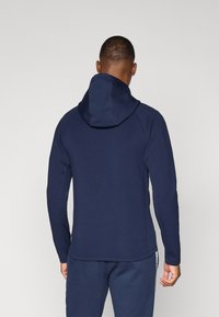 Thumbnail Image 3
