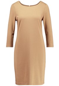 Abito beige a lunghezza ginocchio realizzato in un tessuto liscio e elastico. Presenta un collo rotondo e maniche a tre quarti con una zip sul retro.