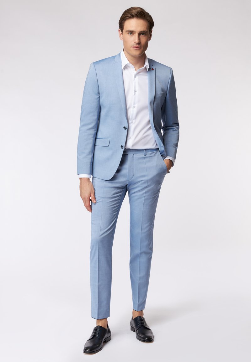 Elegantes Anzug Hellblau Herren Bild