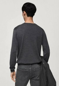 Mango Svetr - mottled dark grey