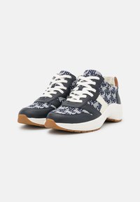Lauren Ralph Lauren RYLEE MONOGRAM JACQUARD SNEAKER - Sapatilhas - navy/vanilla/deep saddle tan