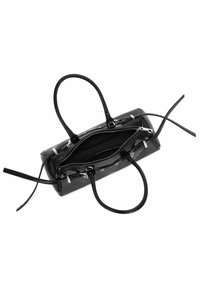 Geantă de mână din piele neagră cu două mânere, formă rectangulară, închidere cu fermoar și accesorii din metal argintiu. Interiorul este căptușit cu țesătură neagră.