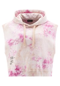 Zkrácená mikina v béžové barvě s růžovým tie-dye vzorem, která má kapuci se šňůrkou a vroubkovaný lem. Materiál se zdá být měkký a mírně texturovaný.