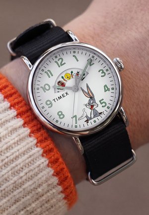 Timex, LOONEY TUNES BUGS AND FRIENDS STANDARD - Ure - black