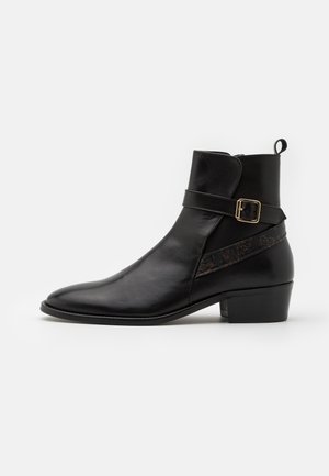 HALO STRAP CUBAN - Stövletter - black