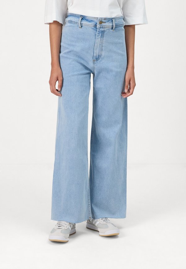 HOLIDAY - Bootcut jeans