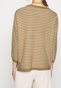 OPUS Trui - beige