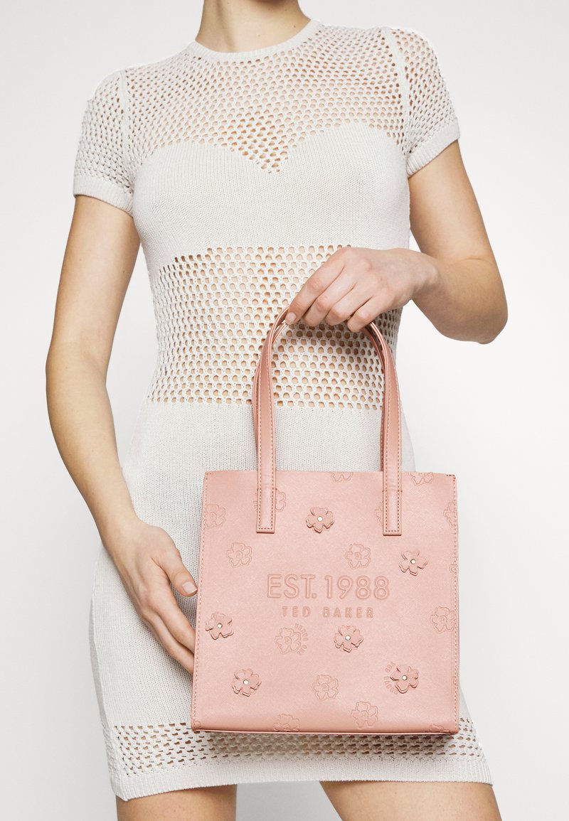 Ted Baker FLERCON Handbag dusky pink/pink Zalando.ie