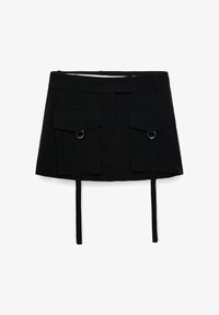 Selezionato, ultrablack