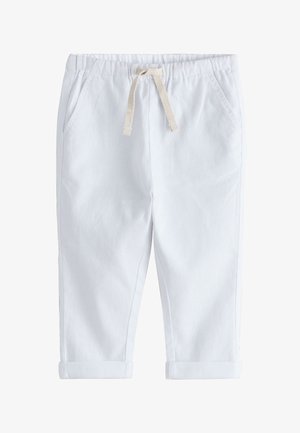 Pantaloni casual bianchi con vita elastica, coulisse beige, tasche laterali e risvolti arrotolati.