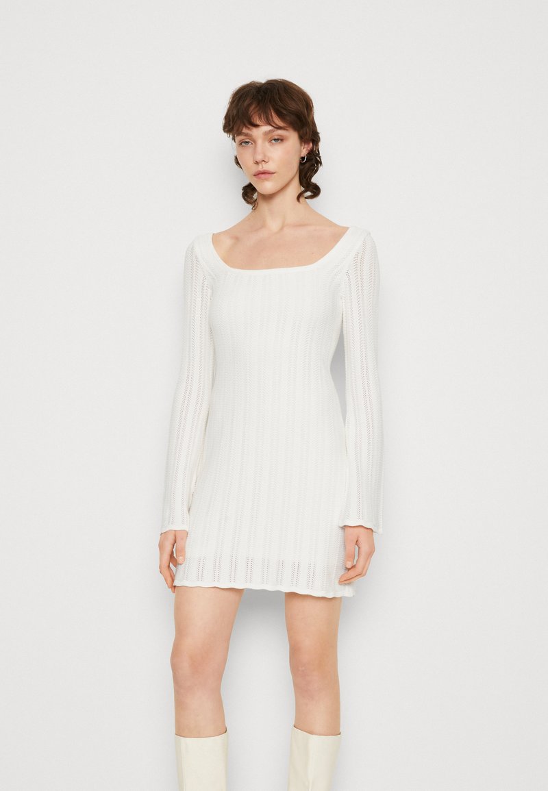 Hollister Co. SHORT DRESS Freizeitkleid antique white/weiß Zalando.at