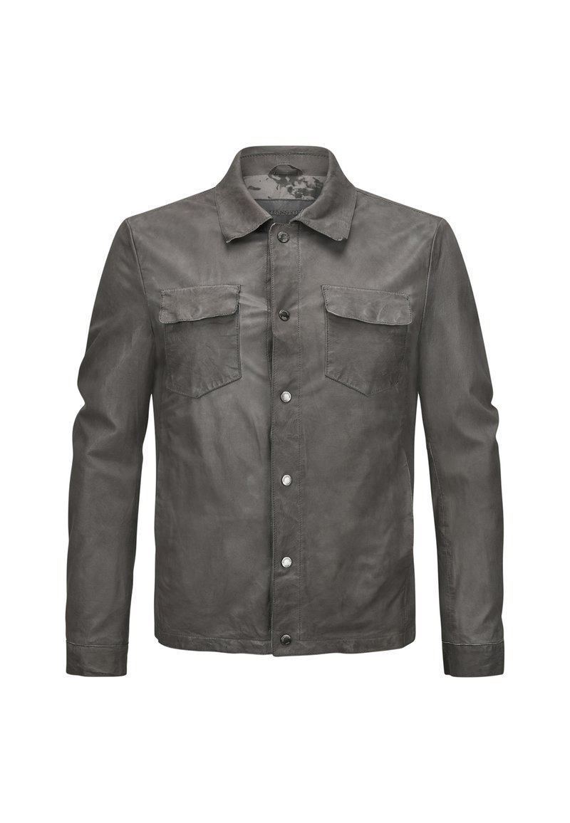 Grau Lederjacke mit Knopfverschluss, zwei Brusttaschen und spitzem Kragen. Glatte Textur und taillierte Passform.