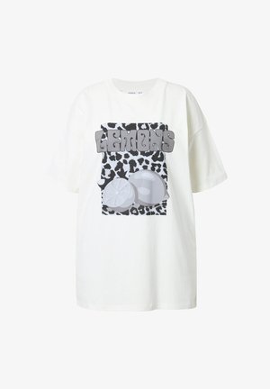 Hvid oversized t-shirt med et sort og gråt leopardprint grafik, som har to citronillustrationer og ordet "CITRONER" i fed skrift.