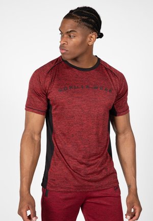 Rood gemêleerde korte mouwen shirt met zwarte accenten, uitgerust met een ronde hals en logo aan de voorkant. De stof lijkt rekbaar en vochtafvoerend te zijn.