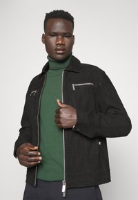 Jack & Jones JJEEMIL ROLL NECK - Strickpullover - mountain view