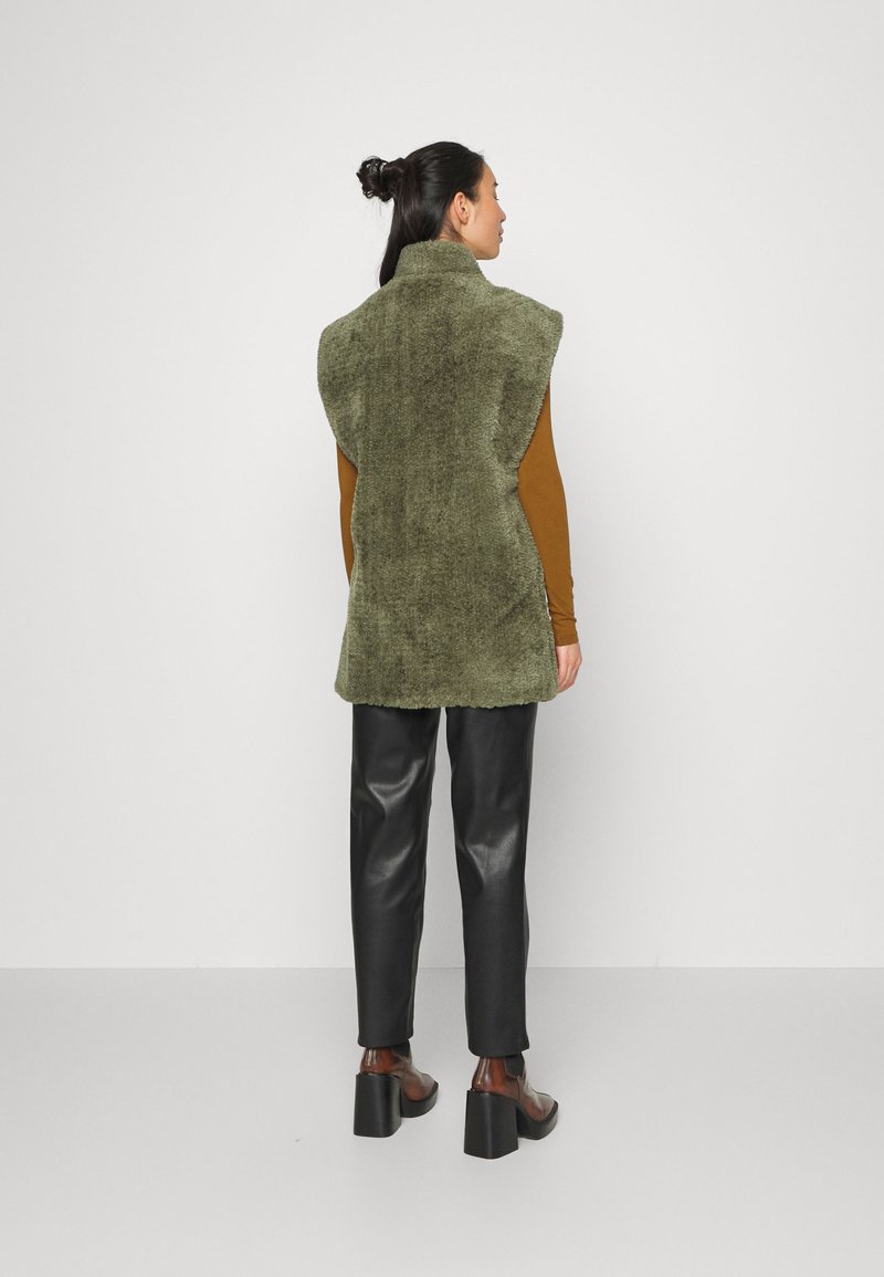 Damen Leichte Jacken | Another-Label UNNI VEST Weste deep green/grün - BT22636 Damen Leichte Jacken | Another-Label UNNI VEST Weste deep green/grün - BT22636