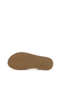 Suela plana marrón de zapato con finas crestas horizontales para agarre, talla 37 marcada en el centro.