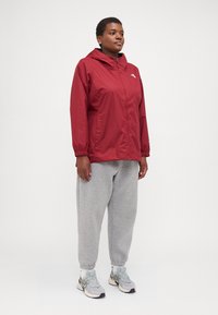 The North Face QUEST PLUS JACKET - Veste imperméable - beetroot
