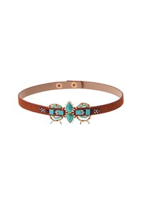 Ceinture en suede marron ornée d'un embellissement central avec des pierres turquoises, des accents dorés et des perles multicolores. Fermeture à boucle classique.