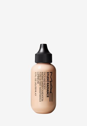STUDIO RADIENCE FACE & BODY RADIENT SHEER FOUNDATION - Foundation - w0