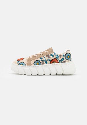 multicoloured trainers