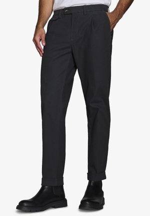Chino - anthracite gray solid