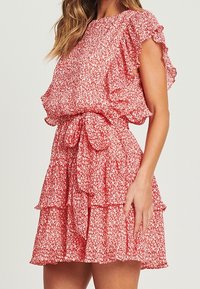 TUSSAH Vestido informal - red