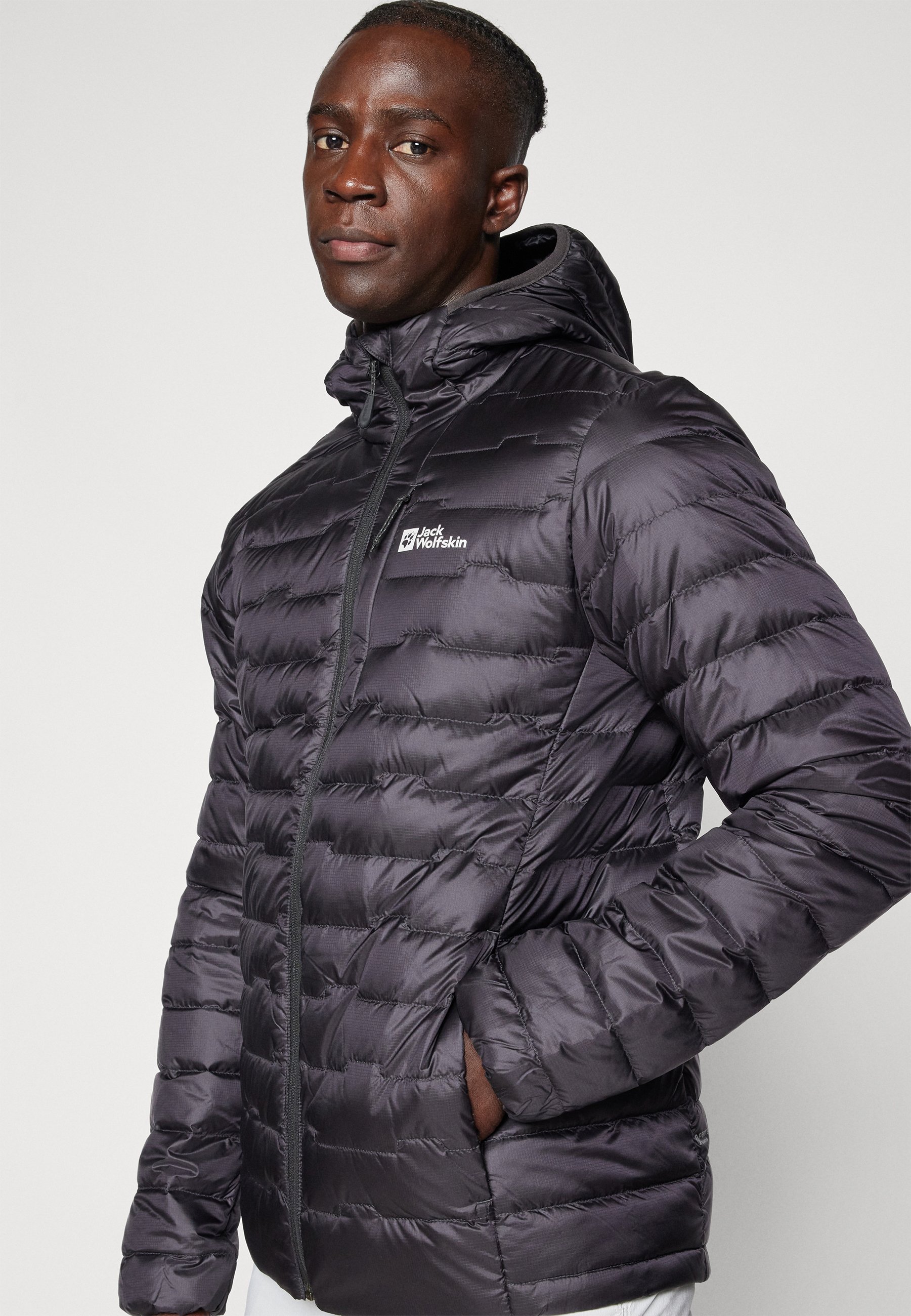 Jack Wolfskin PASSAMANI DOWN HOODY M - Down jacket - phantom/black
