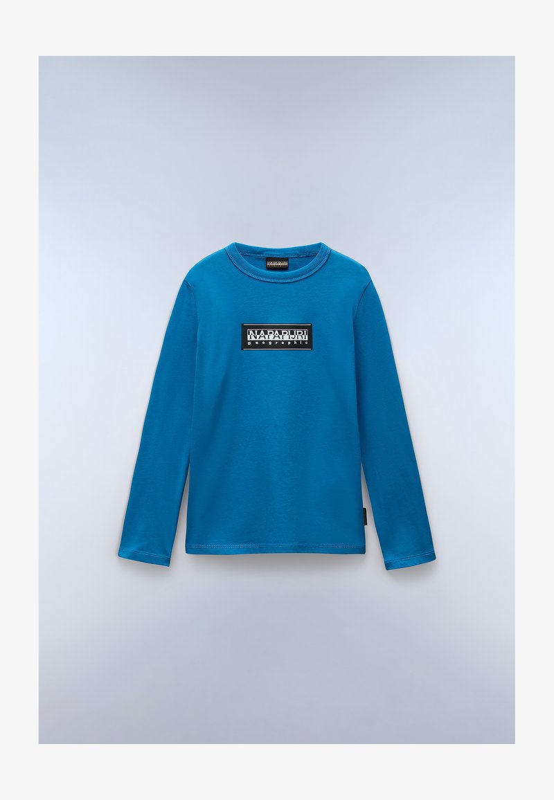Langärmliges, leuchtend blaues T-Shirt aus Baumwolle. Verfügt über ein schwarzes rechteckiges Logo-Patch mit weißem Text in der Mitte. Rundhalsausschnitt.