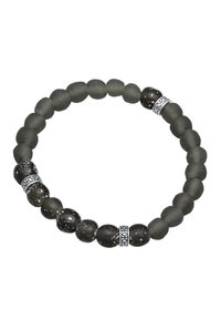 Bracciale in perline nero e grigio con perline opache e lucide, caratterizzato da accenti in argento decorati tra le perline per dettagli e contrasto.
