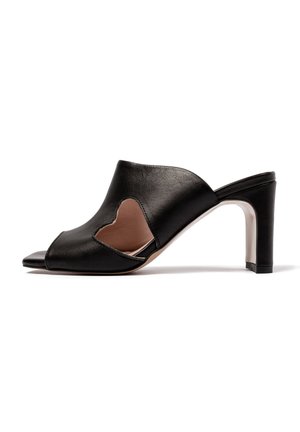 L37, Mules à talons - black