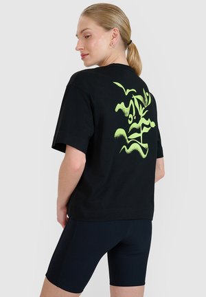 4F, - Koszulka sportowa