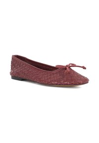 Woven burgundy flats with a pointed toe, featuring a thin black sole and a tied bow accent on the front. Soft leather material.
