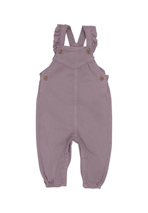 Lila Latzhosen aus Baumwolle mit Rüschenträgern, zwei Fronttaschen und elastischen Bündchen. Mit Akzenten aus Holzknöpfen.
