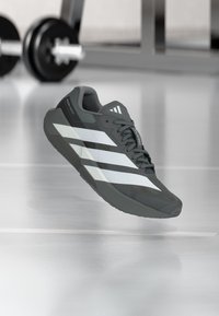 Δεν επιλέχθηκε, grey four/footwear white/iron metallic