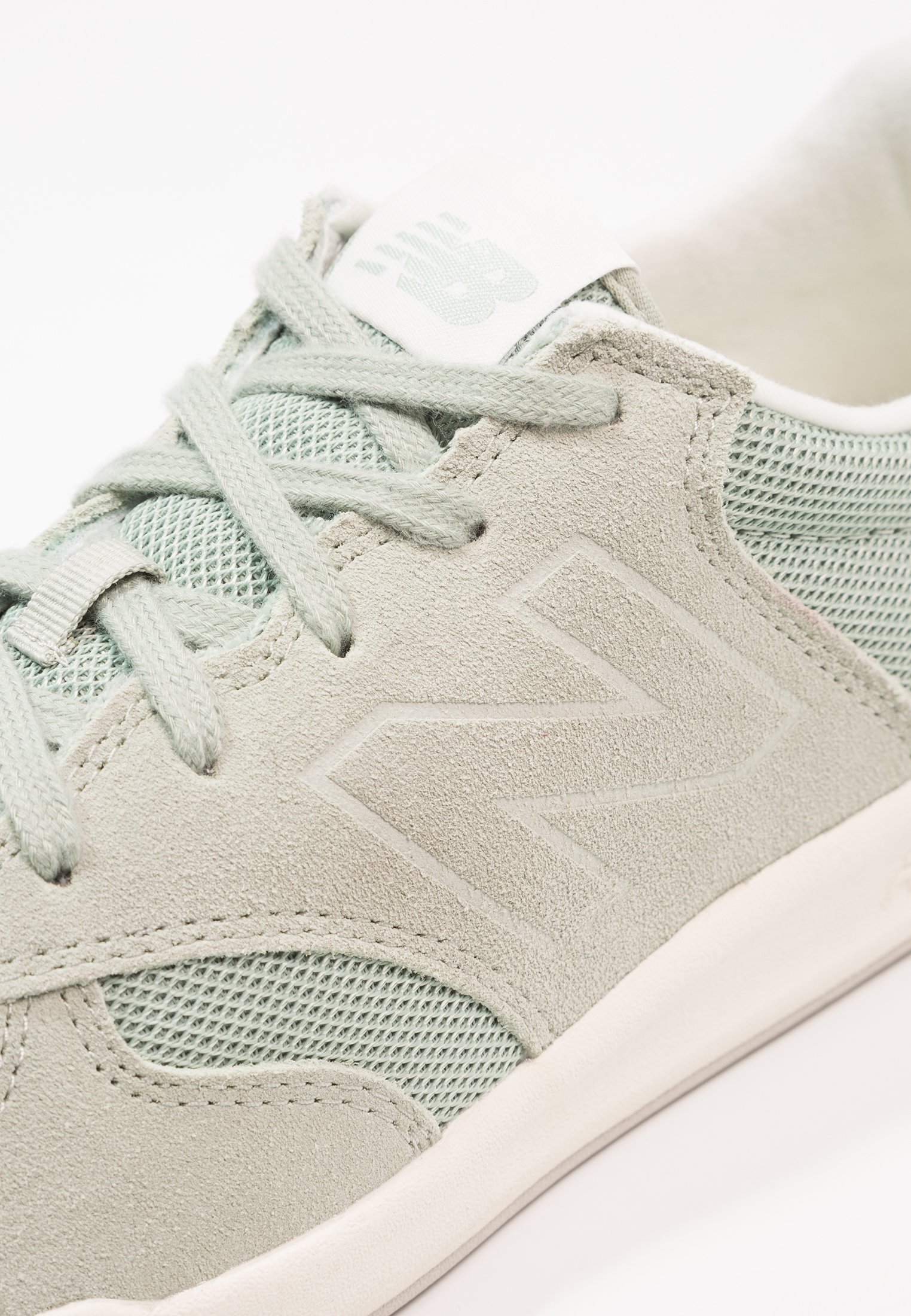 new balance 300 suede